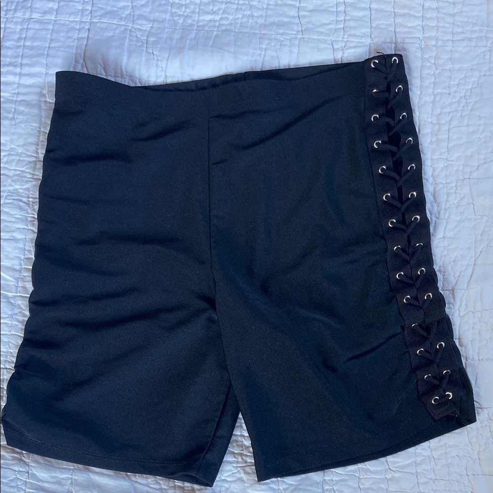 Forever 21 Black High Waist Spandex Lace-Up Shorts Lg.
